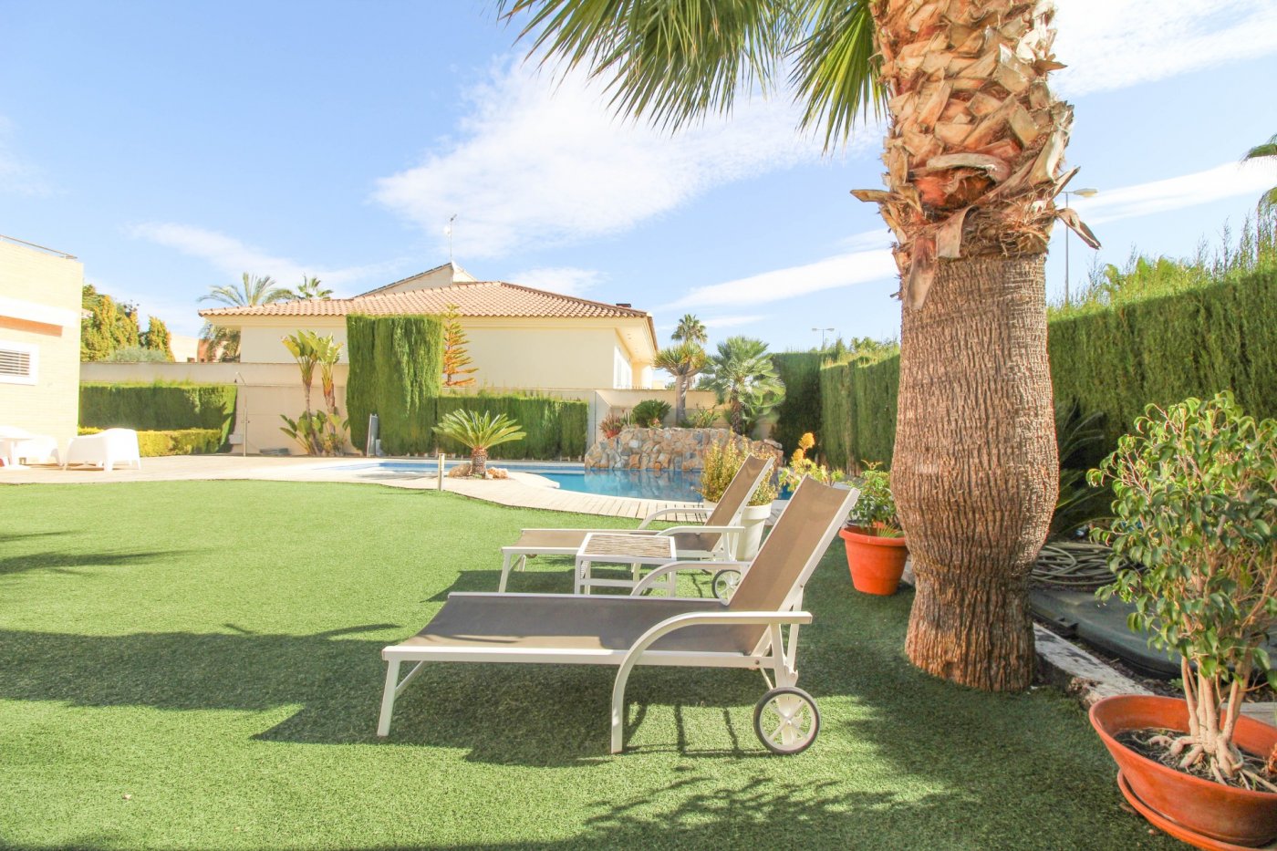 Casa individual en venta, DEL GOLF,