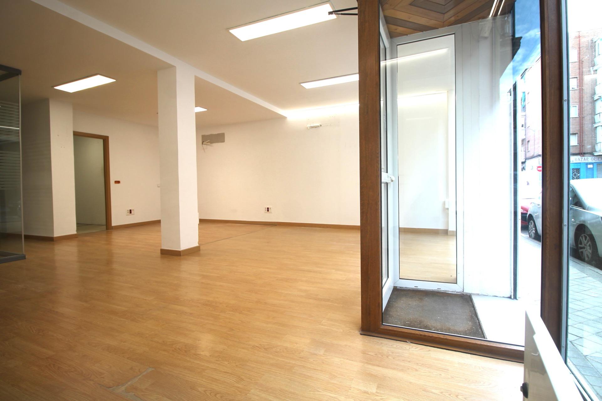 Local Comercial en alquiler, EZEQUIEL SOLANA, Madrid - Remax