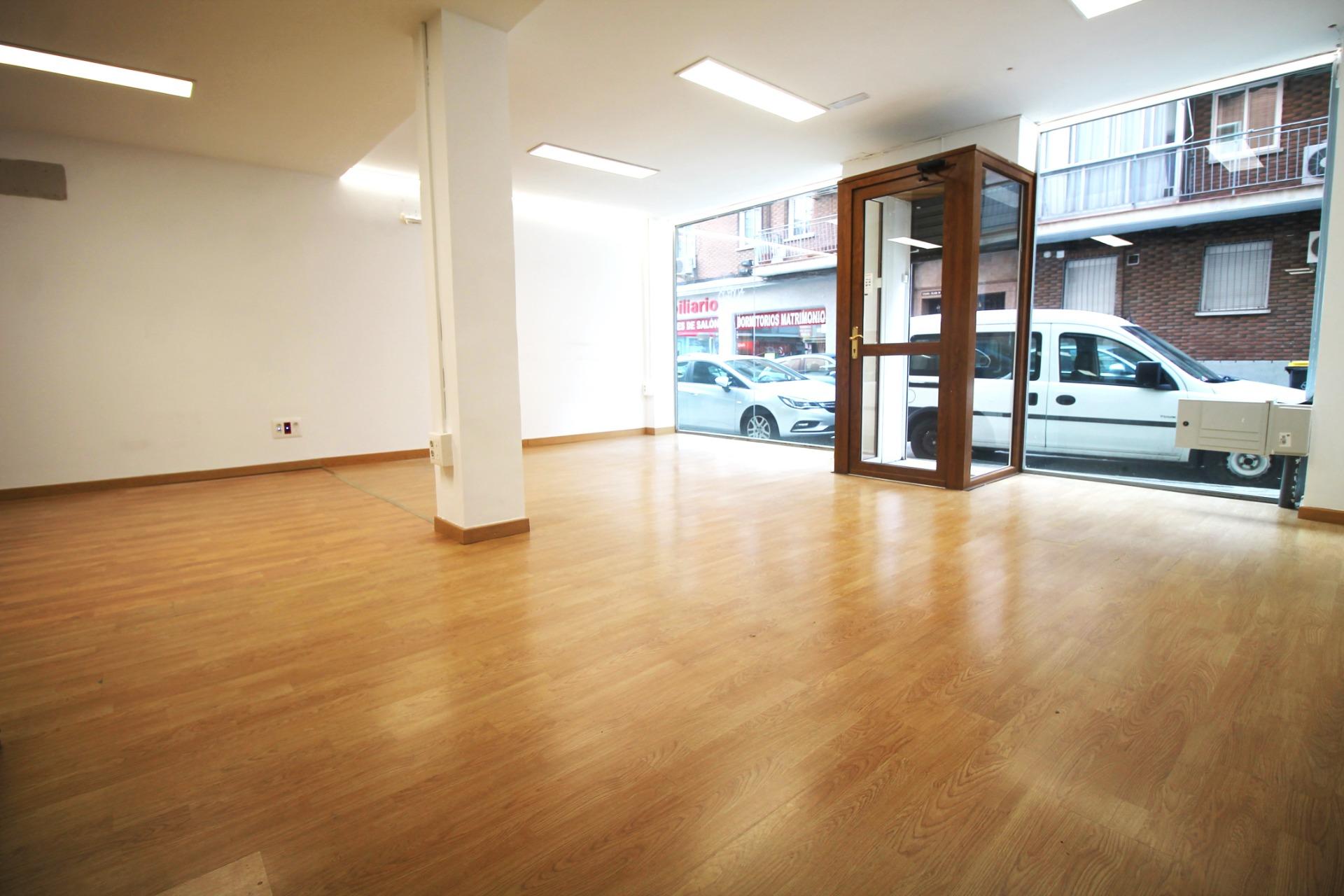 Local Comercial en alquiler, EZEQUIEL SOLANA, Madrid - Remax