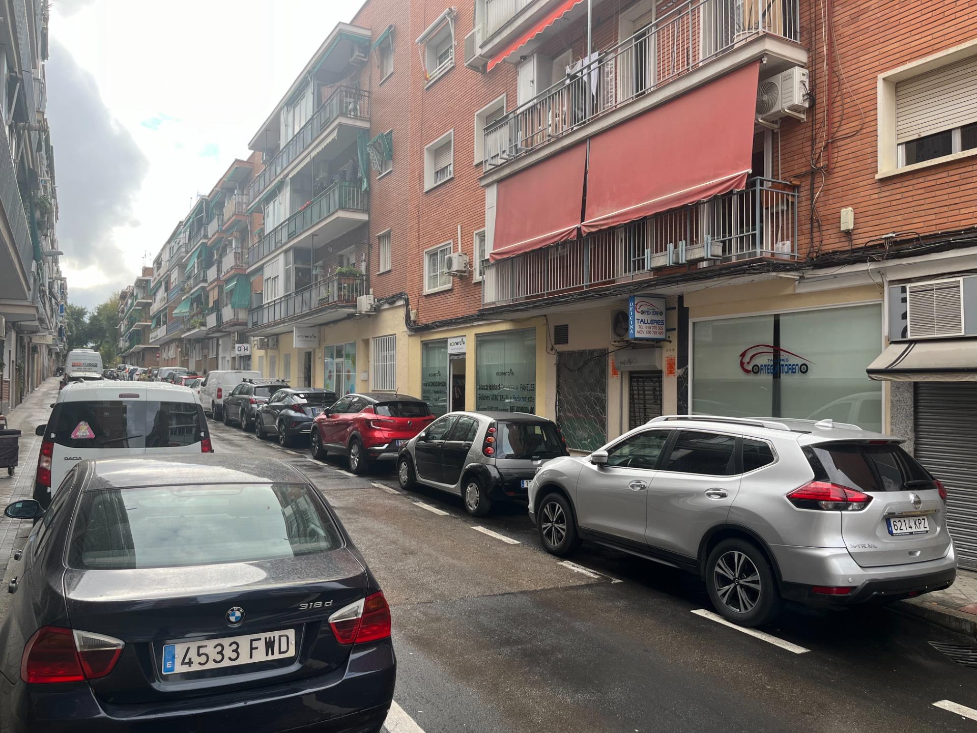 Local Comercial en alquiler, EZEQUIEL SOLANA, Madrid - Remax