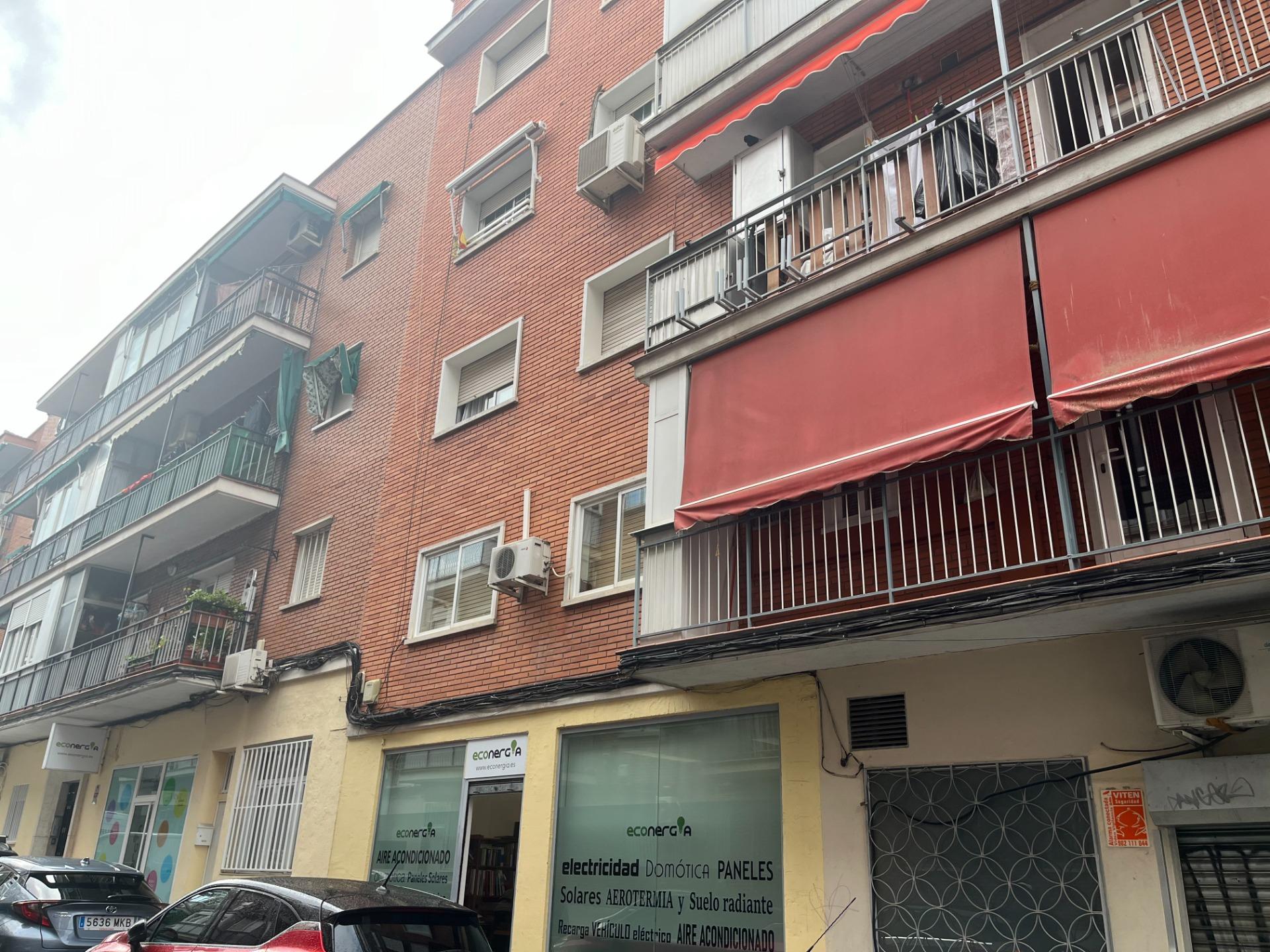 Local Comercial en alquiler, EZEQUIEL SOLANA, Madrid - Remax